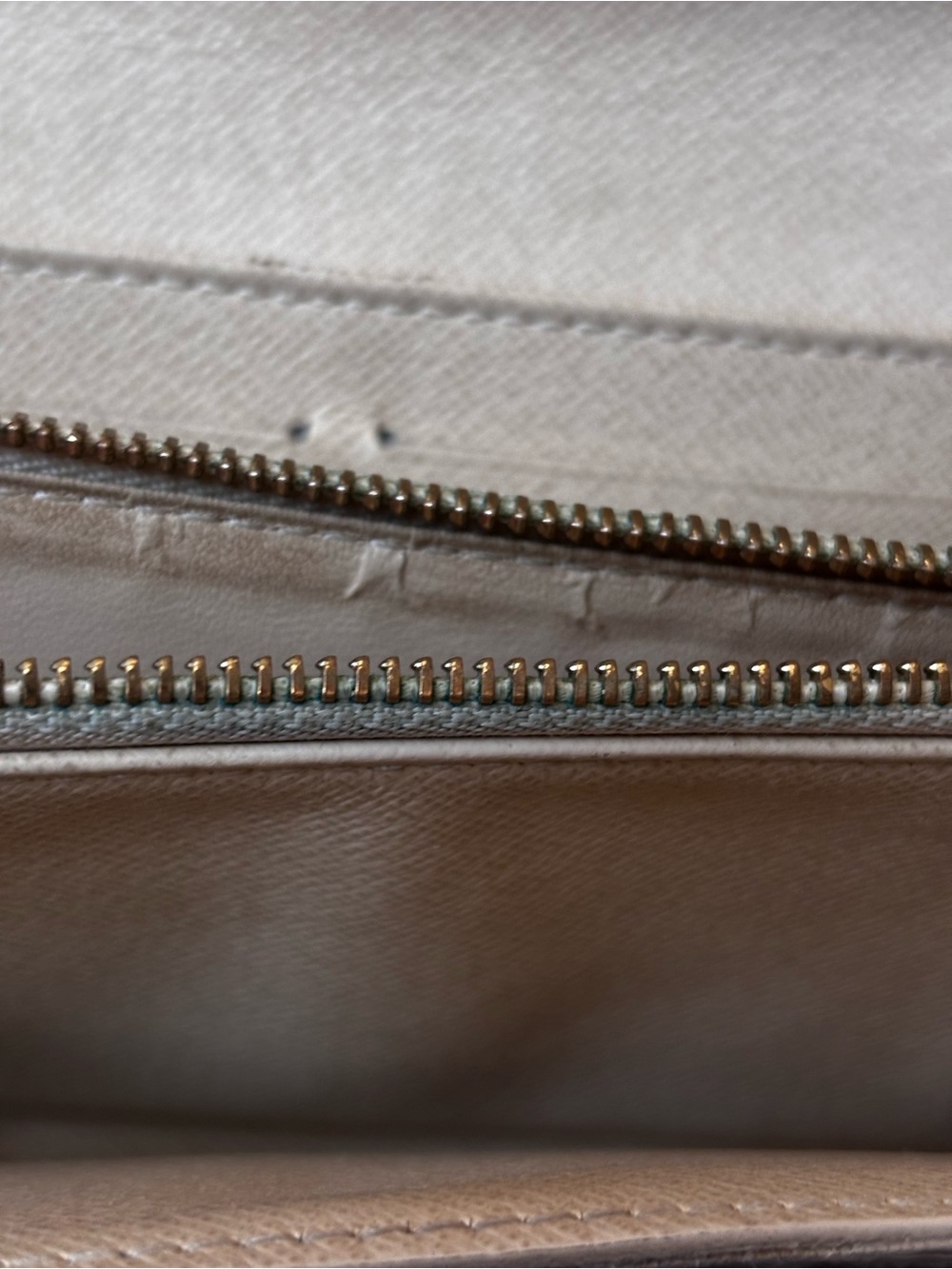 Louis Vuitton Damier Azur Long Continental Wallet - Picture 8 of 12